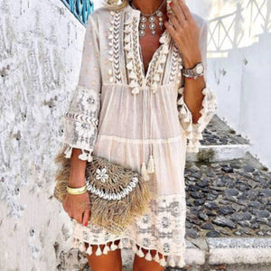 Summer Autumn Sexy V-Neck Boho Dress Tassel Hollow Out Mini Dresses Women 2019 New Bohemian Floral Printed Beach Dress Vestidos